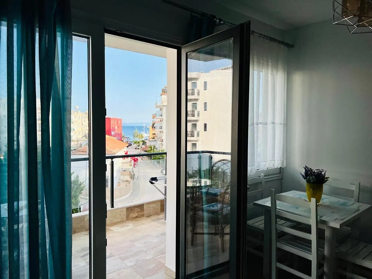Karos Central Apartments Himare